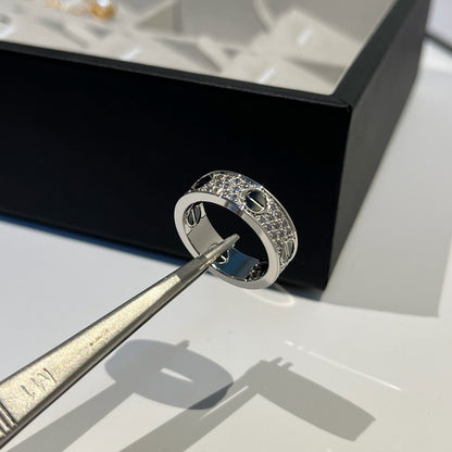 [LUXE] LOVE RING 5.5MM DIAMONDS PAVED CERAMIC