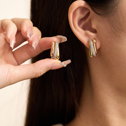 [LUXE] TRINITY HALF DIAMOND  CUSHION EARRINGS
