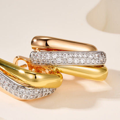 [LUXE] TRINITY HALF DIAMOND  CUSHION EARRINGS