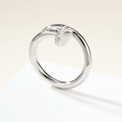[LUXE] JUSTE RING 2.6MM HALF DIAMOND