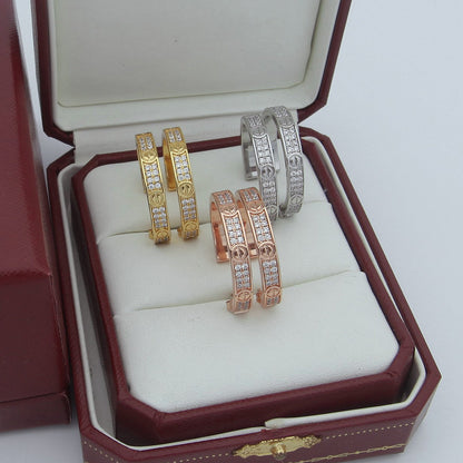 [LUXE] LOVE EARRINGS 3.6MM DIAMOND PAVED