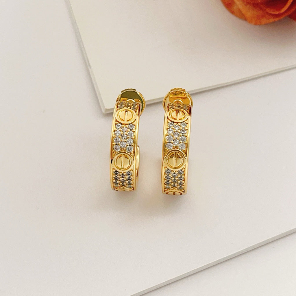 [LUXE] LOVE 5.5MM DIAMOND PAVED EARRINGS