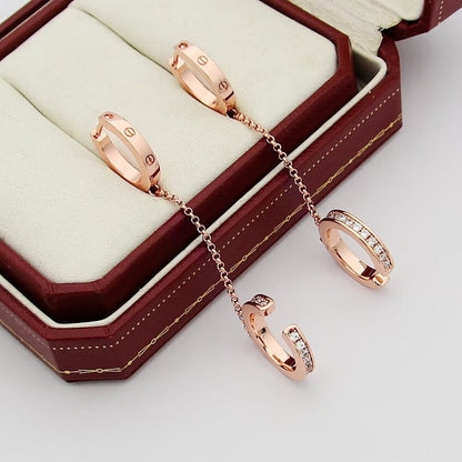 [LUXE] LOVE 3.0MM HALF DIAMOND EARRINGS