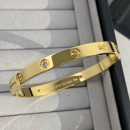 [LUXE] LOVE BRACELET 6.1MM 4 DIAMONDS