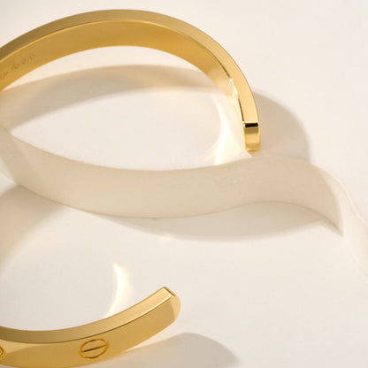 [LUXE] LOVE BRACELET 6.1MM 1 DIAMOND OPEN CUFF