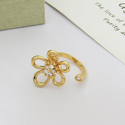 [LUXE]  FLOWERLACE OPEN RING 5 DIAMONDS