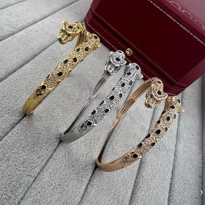 [LUXE] PANTHERE DOUBLE HEADED HALF DIAMOND OPEN BRACELET