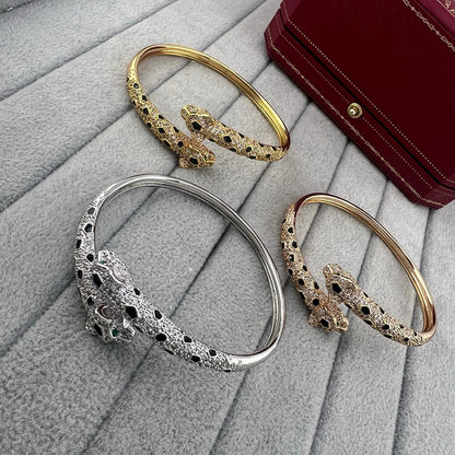[LUXE] PANTHERE DOUBLE HEADED HALF DIAMOND OPEN BRACELET