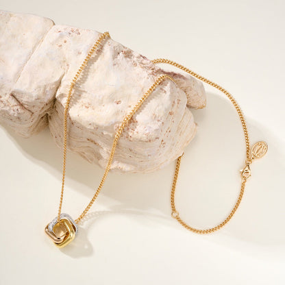 [LUXE] TRINITY CUSHION NECKLACE COLLECTION