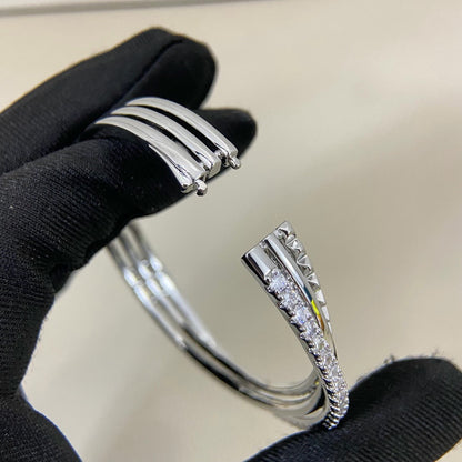 [LUXE] ETINCELLE HALF-PAVED DIAMOND BRACELET