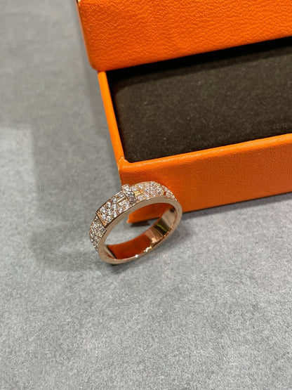 [LUXE] ANILLO KELLY DE ORO ROSA CON DIAMANTES