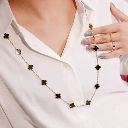[LUXE] COLLAR DE ÓNIX CON 20 MOTIVOS DE TRÉBOL