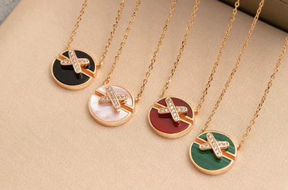 [LUXE]COLLAR JEUX DE ORO ROSA Y DIAMANTES