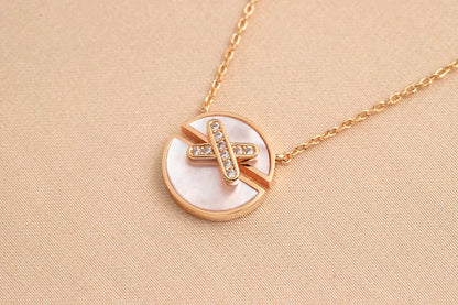 [LUXE]COLLAR JEUX DE ORO ROSA Y DIAMANTES