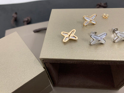 [LUXE]JEUX DE WHITE MOP PENDIENTES DE PLATA CON DIAMANTES