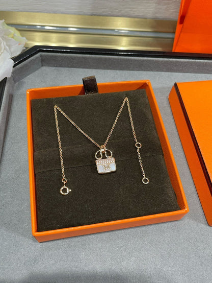 [LUXE]H CIRCE COLLAR COLGANTE DE MOISSANITA ORO