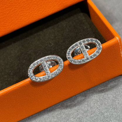 [LUXE] PENDIENTES DE BOTONERA CON NARIZ DE CERDO Y DIAMANTES HM