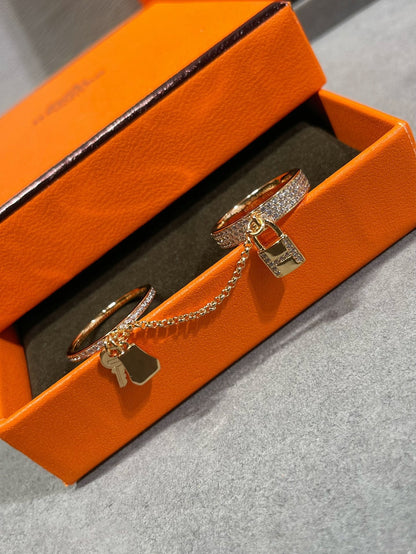 [LUXE]ANILLO DOBLE CLOCHETTE HM KELLY CON DIAMANTES
