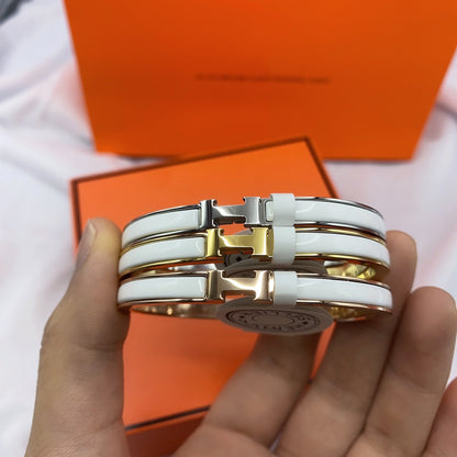 [LUXE] PULSERA CLÁSICA HM CLIC BLANCA DE 8 MM CON ESMALTE