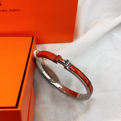 [LUXE] PULSERA CLÁSICA HM CLIC ROJO DE 8 MM CON ESMALTE