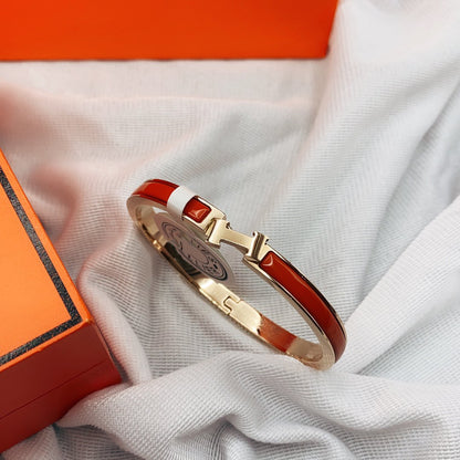 [LUXE] PULSERA CLÁSICA HM CLIC ROJO DE 8 MM CON ESMALTE