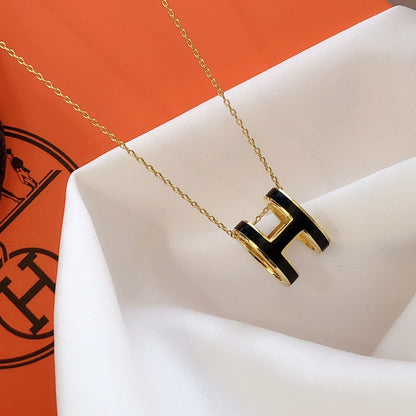 [LUXE] HM CLIC COLLAR DE ORO CON ESMALTE NEGRO