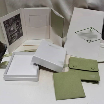 [LUXE]VA CLOVER BRACELET NECKLACE RING BOX GIFT BAG