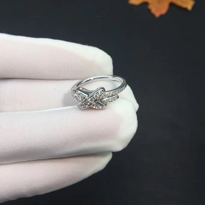 [LUXE]ANILLO JEUX DE PLATA CON DIAMANTES