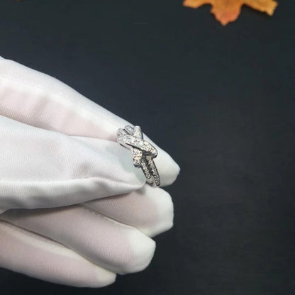 [LUXE]ANILLO JEUX DE PLATA CON DIAMANTES