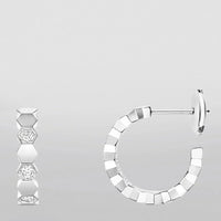 [LUXE]Anillo con diseño hueco de trébol de cuatro hojas en forma de flor