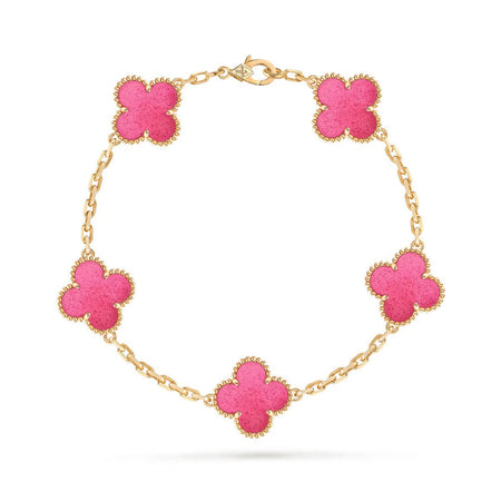[Bloom] PULSERA DE PORCELANA ROSA CON ESMALTE DE TRÉBOL CON 5 MOTIVOS 