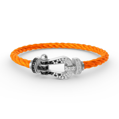 [LUXE]FORCE PULSERA DE HERRADURA GRANDE CON DIAMANTES BLANCOS Y NEGROS EN PLATA