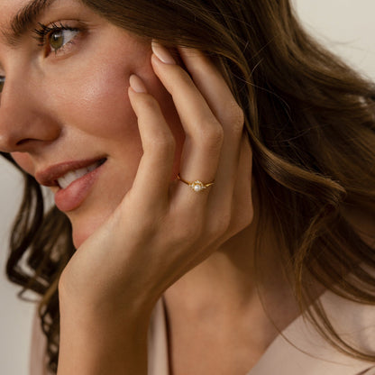Anillo vintage con perla pavé