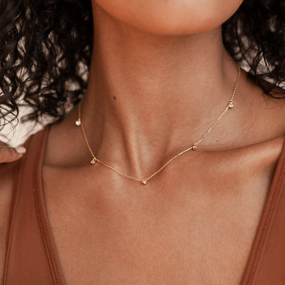 Collar de estación de diamantes