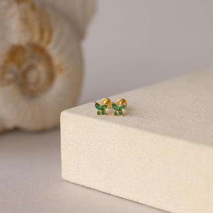 Pendientes planos con forma de mariposa y piedra de nacimiento