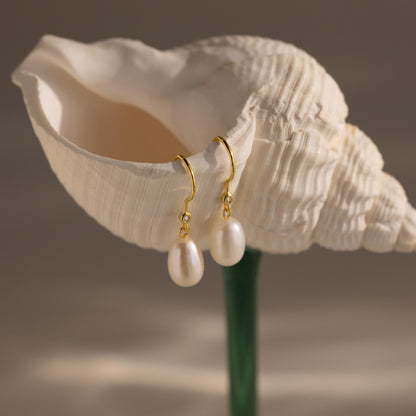 Pendientes colgantes de perlas y diamantes