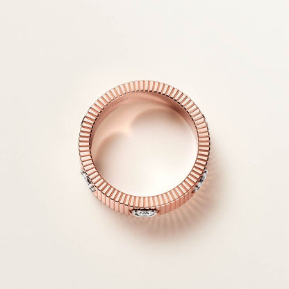 [LUXE] LOVE UNLIMITED RING DIAMONDS