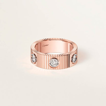 [LUXE] LOVE UNLIMITED RING DIAMONDS