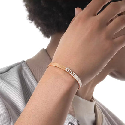 [LUXE] Move Noa Ciselé half pavé bangle