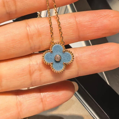 [LUXE] 2026 CLOVER 15MM CHRISTMAS LIMITED EDITION SINGLE FLOWER NECKLACE
