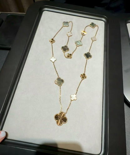 [LUJO] CONJUNTO DE COLLAR DE ORO ROSA CON FLORES DE TRÉBOL 15 (11+4) DESMONTABLE