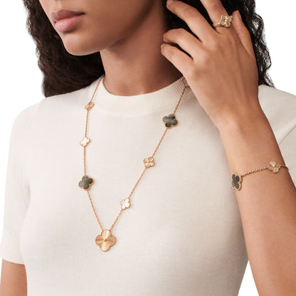 [LUJO] CONJUNTO DE COLLAR DE ORO ROSA CON FLORES DE TRÉBOL 15 (11+4) DESMONTABLE