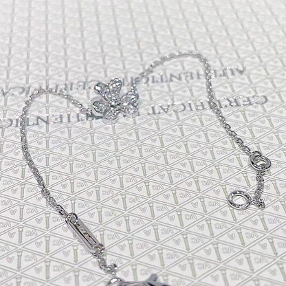 [LUXE]FRIVOLE PULSERA DE FLOR DE PLATA CON DIAMANTES 