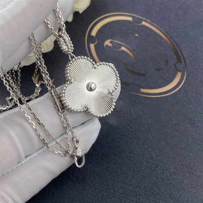 [LUXE] COLLAR DE TRÉBOL GRANDE DE PLATA DE 25 MM