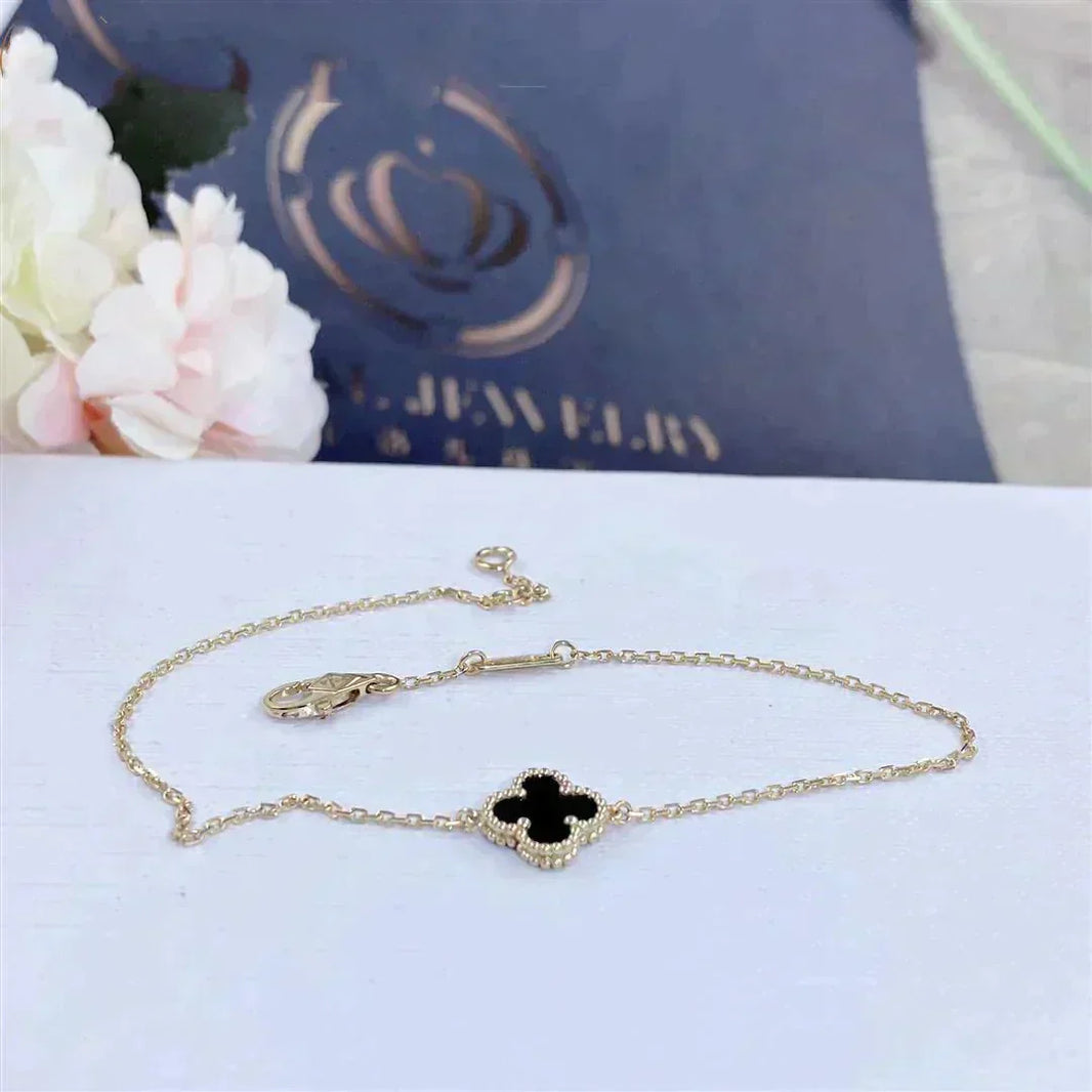 [LUXE]CLOVER ONYX SINGLE FLOWER BRACELET